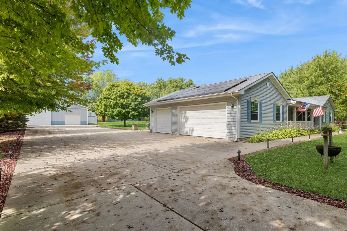 43100 N Lewis Avenue, Zion, IL 60099 - Image #1