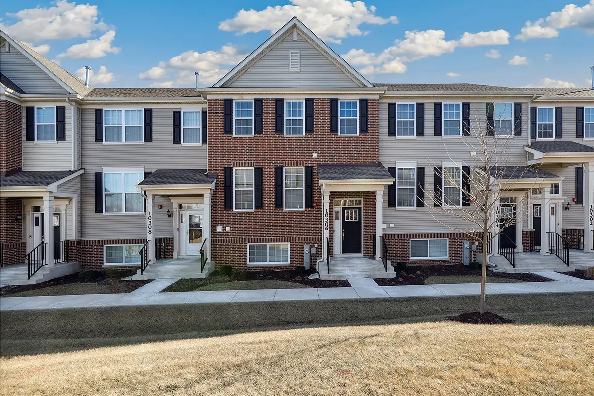 10306 Kerry Ridge Court, Chicago Ridge, IL 60415 - Image #1