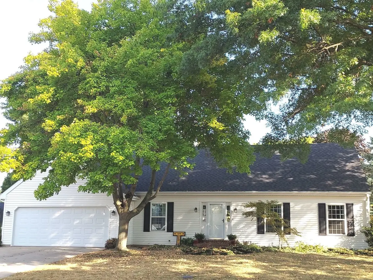 300 Eldorado Drive, Tuscola, IL 61953 - #1