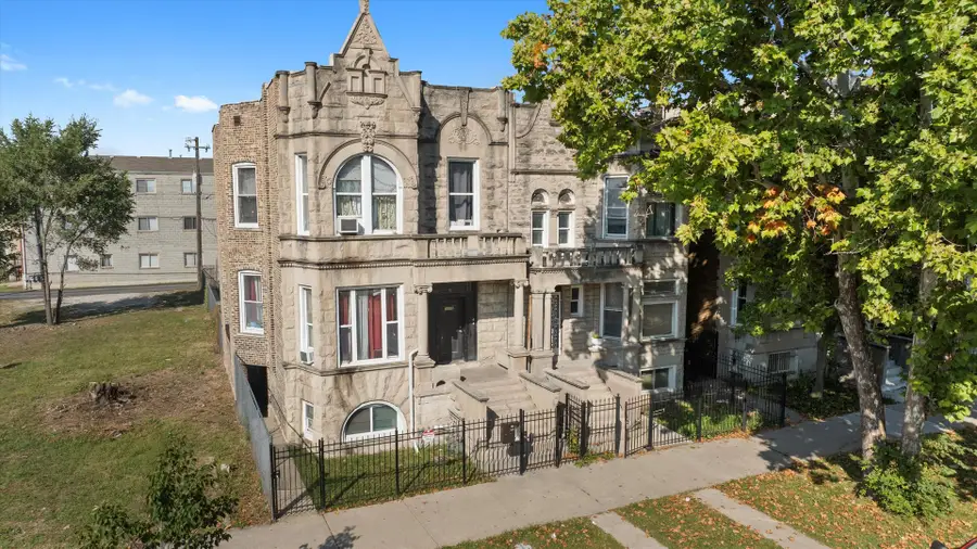 1116 S Independence Boulevard, Chicago, IL 60624 - Image #2
