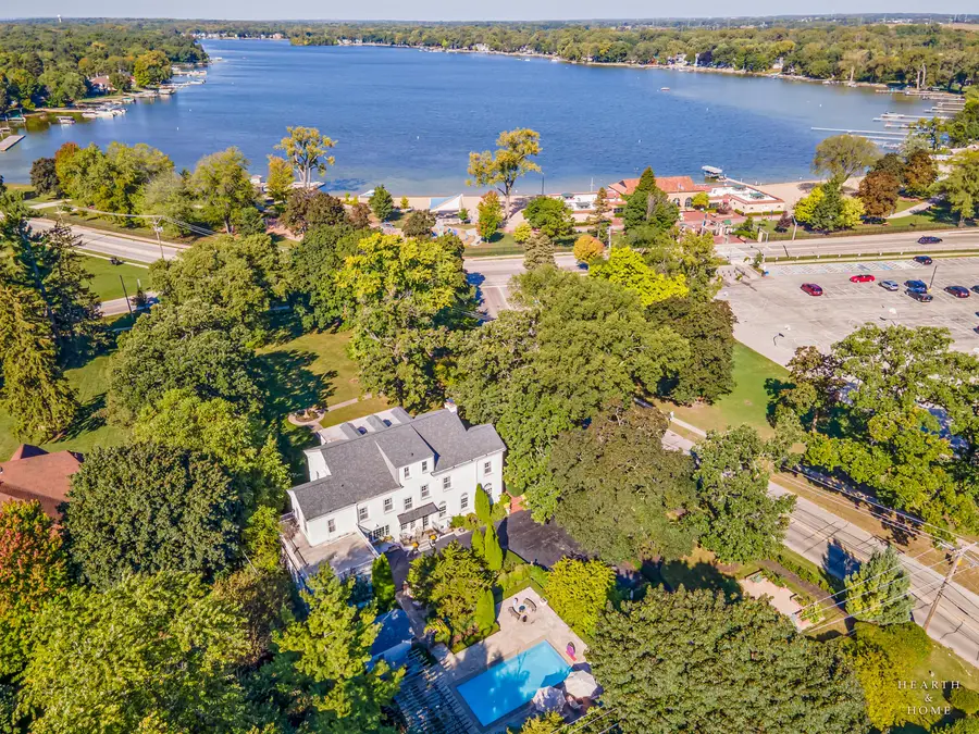 615 Lake Avenue, Crystal Lake, IL 60014 - Image #2
