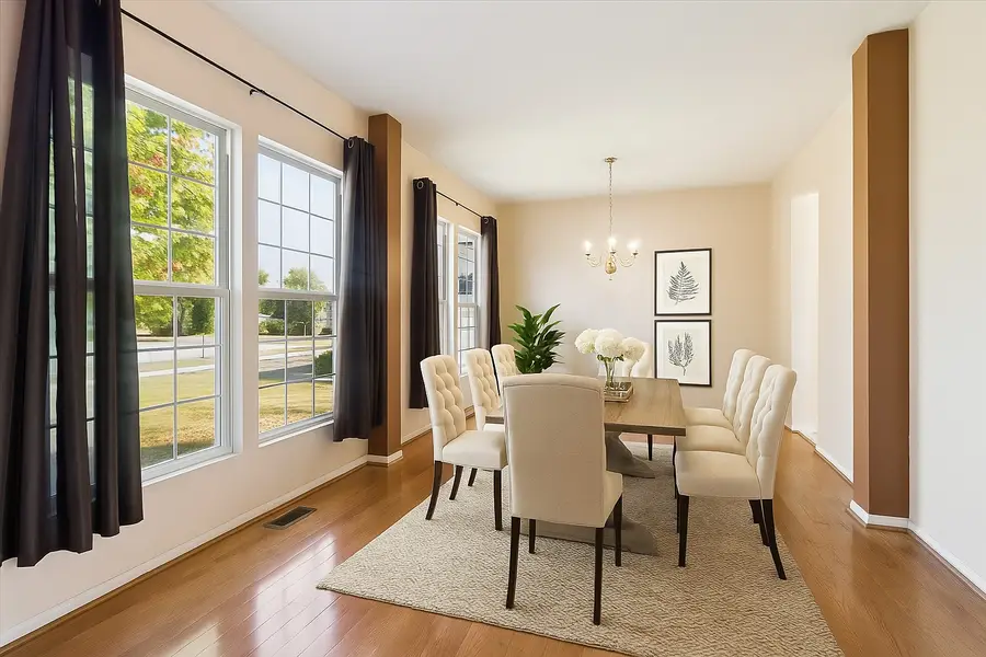 105 Forsythia Street, Bolingbrook, IL 60490 - Image #3