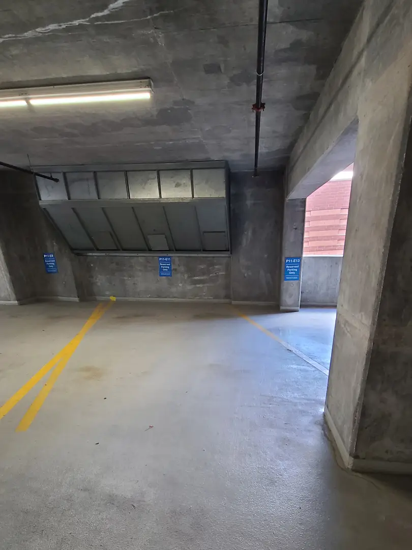 33 W Ontario Street #P11-E11, Chicago, IL 60654 - Image #1