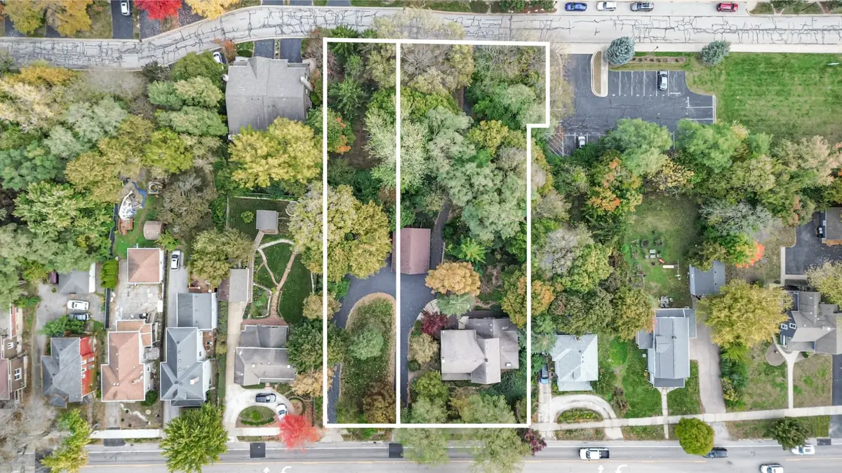 216 N Batavia Avenue, Batavia, IL 60510 - #1