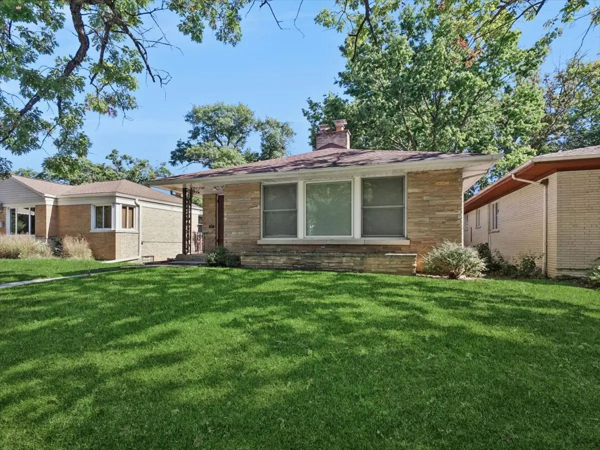 1811 N Thatcher Avenue, Elmwood Park, IL 60707 - Image #1