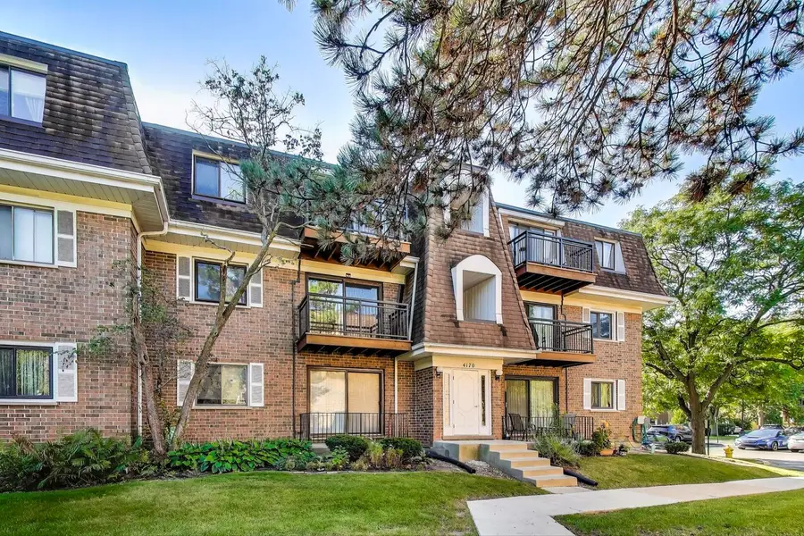 4170 Cove Lane #2B, Glenview, IL 60025 - Image #2