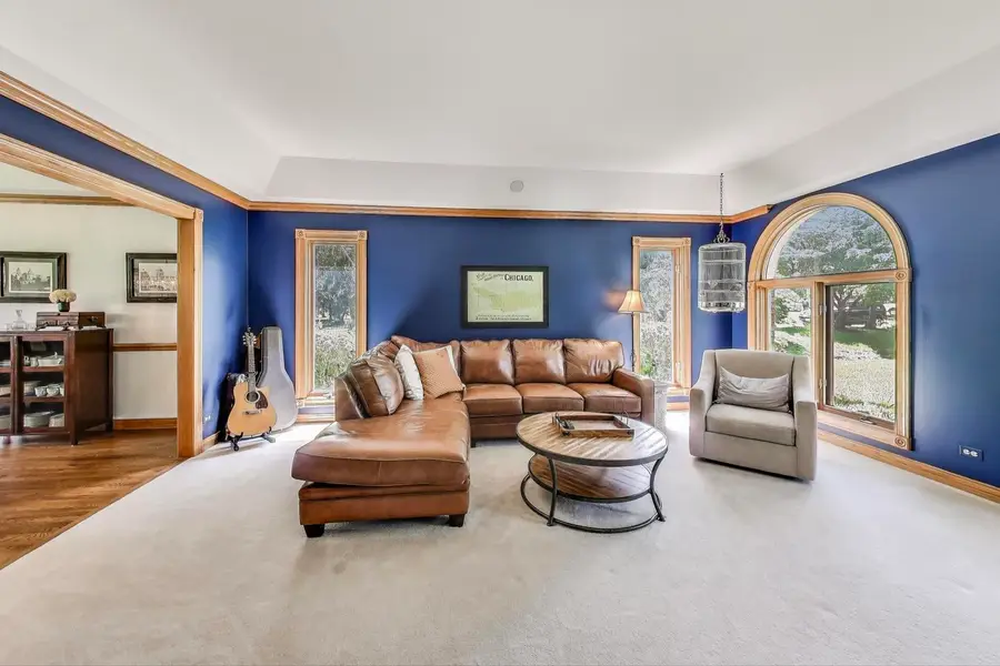 6 Steeplechase Drive, Hawthorn Woods, IL 60047 - Image #3