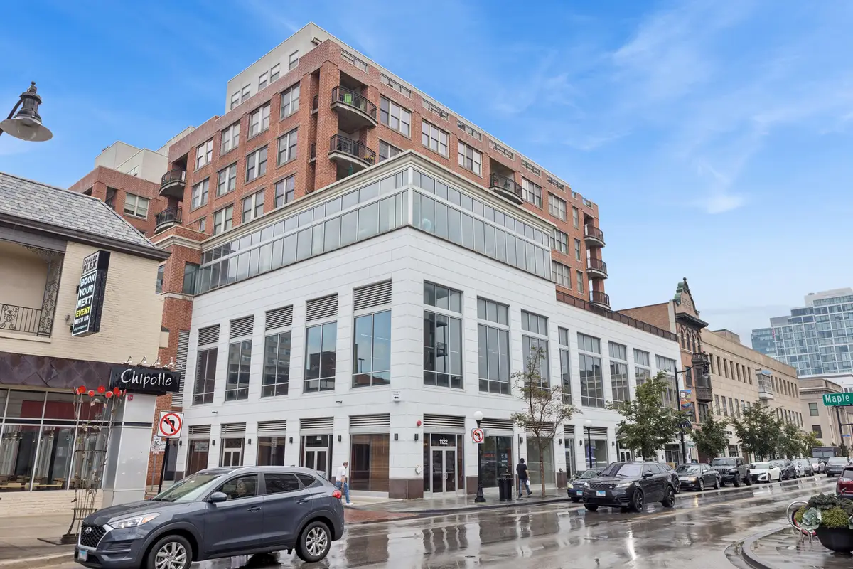 1124 Lake Street #511, Oak Park, IL 60301 - Image #1