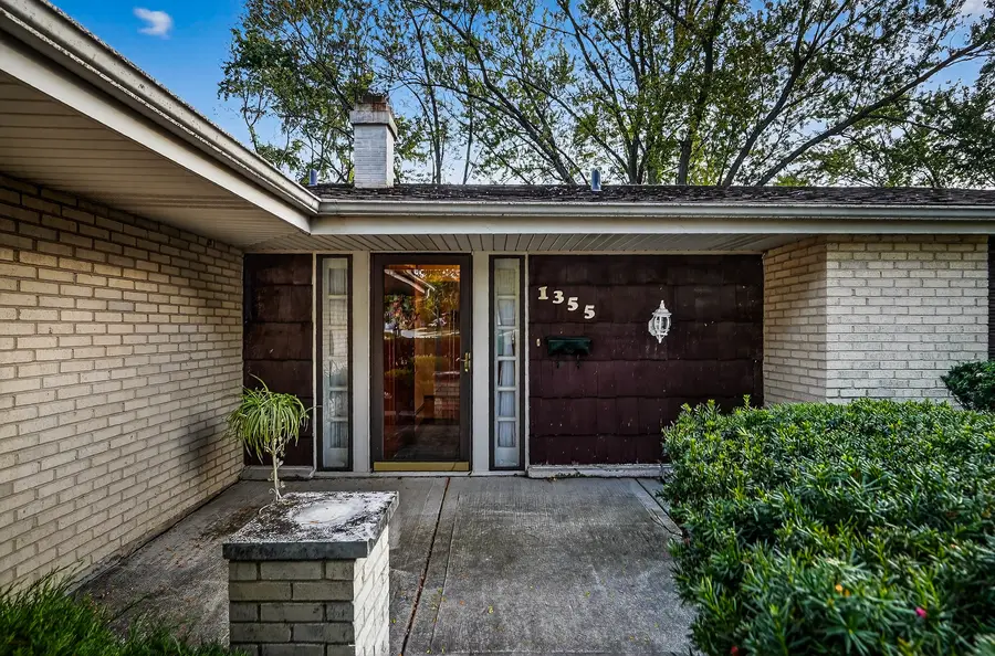 1355 Blair Lane, Hoffman Estates, IL 60169 - Image #3