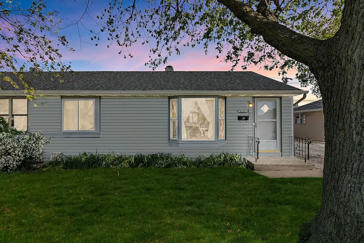 4133 Southwest Highway, Hometown, IL 60456 - #1