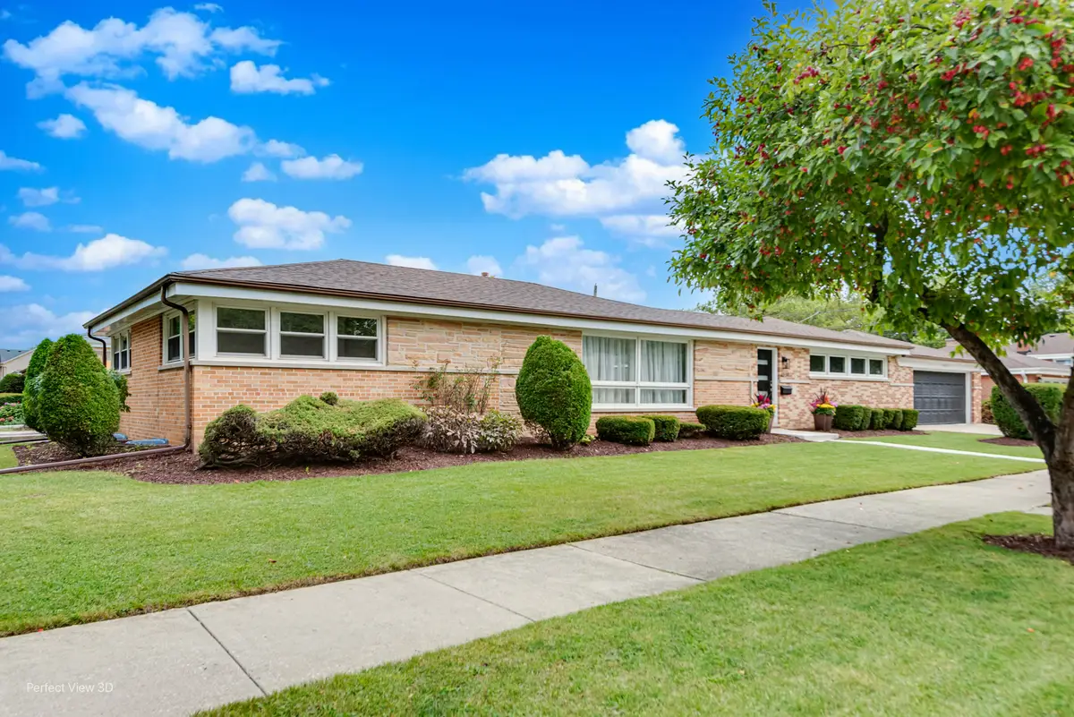 4354 Lyons Street, Skokie, IL 60076 - #1