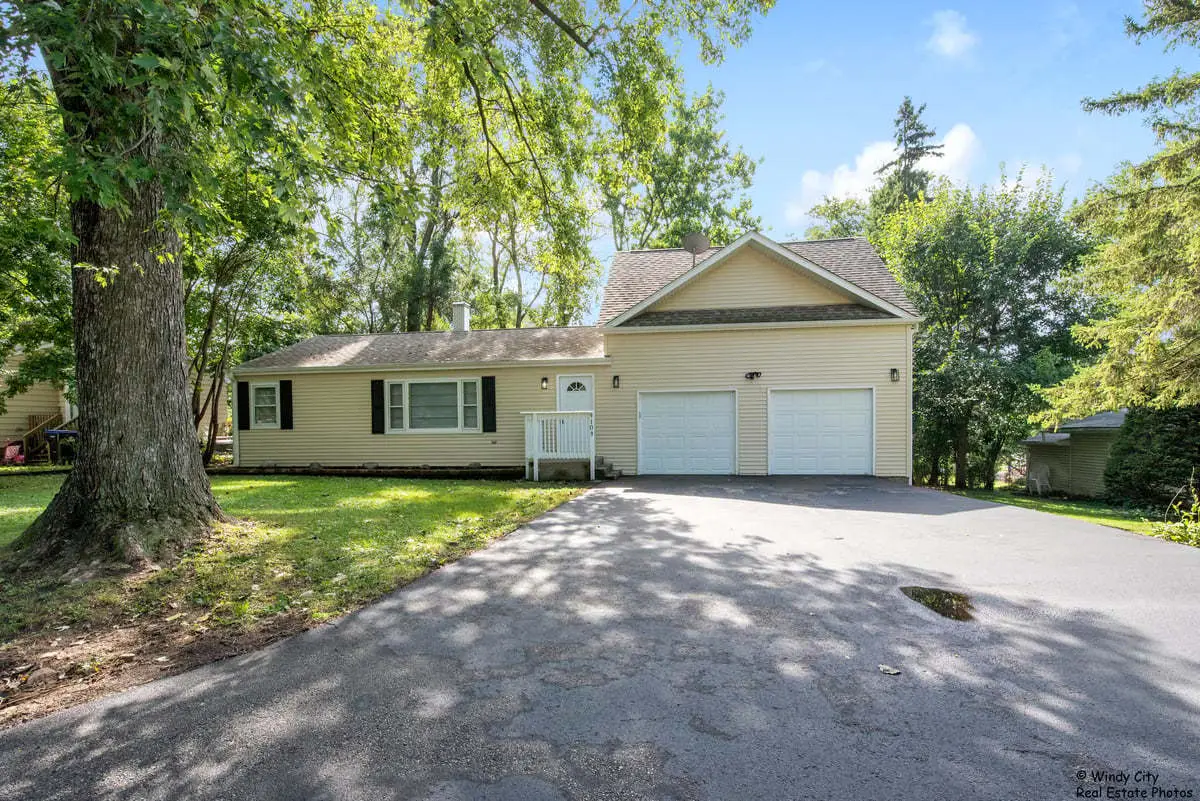 9109 Pine Avenue, Wonder Lake, IL 60097 - Image #1