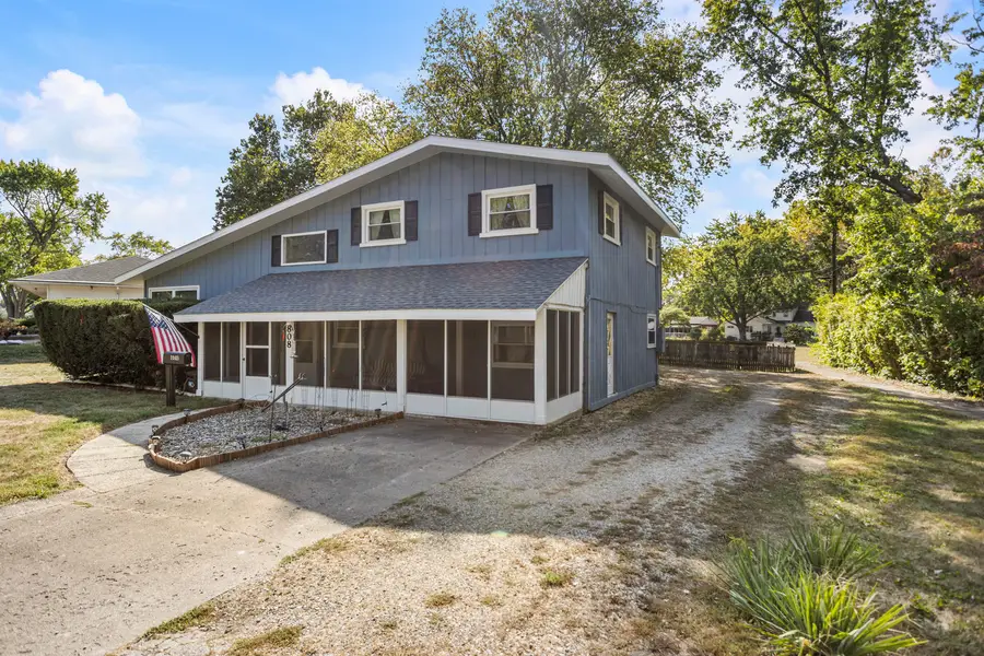 808 S Longview Road, Monticello, IL 61856 - Image #3