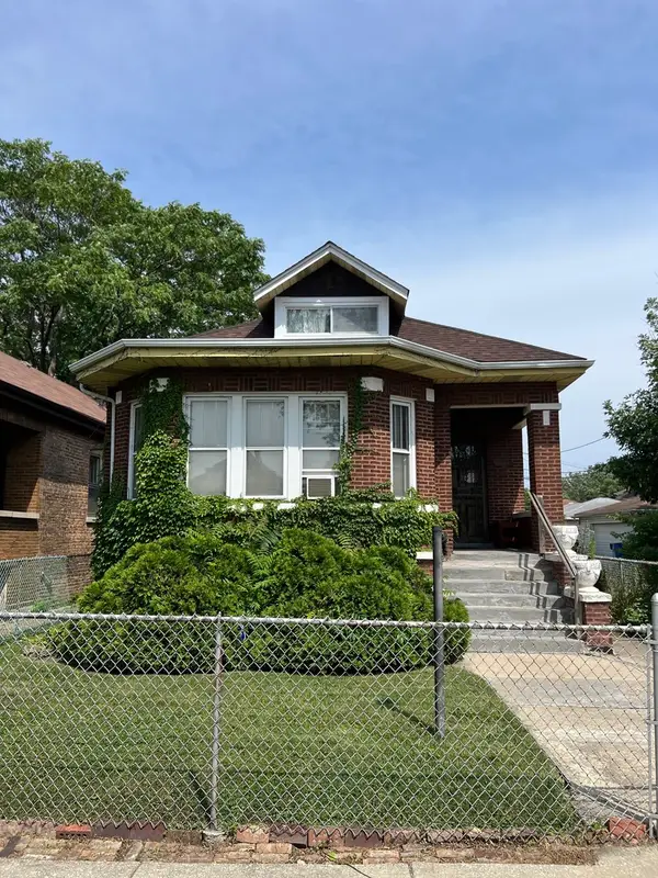 9043 S Ada Street, Chicago, IL 60620