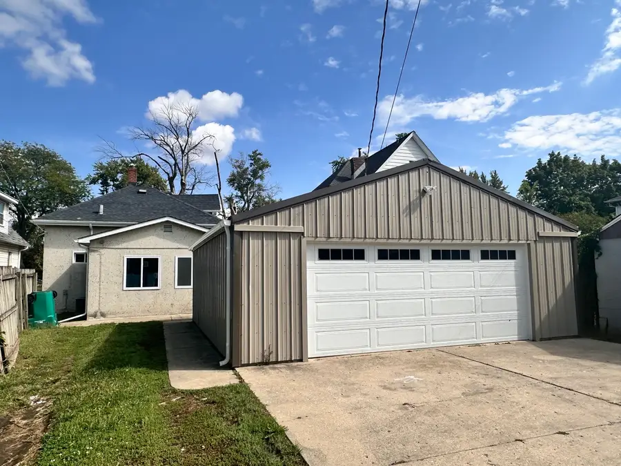 910 N Bloomington Street, Streator, IL 61364 - Image #2