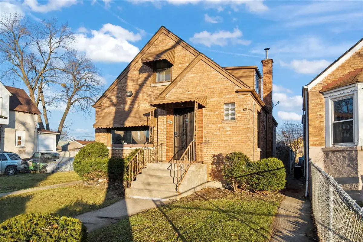 9941 S Lowe Avenue, Chicago, IL 60628 - Image #1