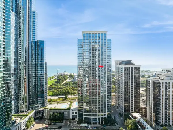 1235 S Prairie Avenue #2506, Chicago, IL 60605