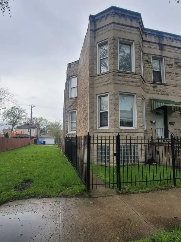 6506 S Eberhart Avenue, Chicago, IL 60637
