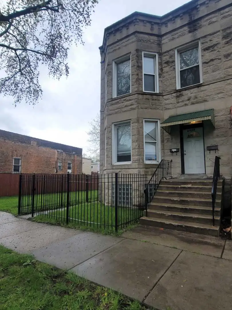6506 S Eberhart Avenue, Chicago, IL 60637 - Image #3