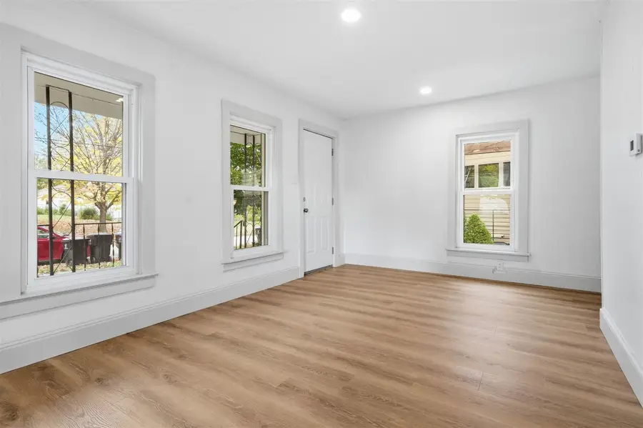 807 N Morris Avenue, Bloomington, IL 61701 - Image #3