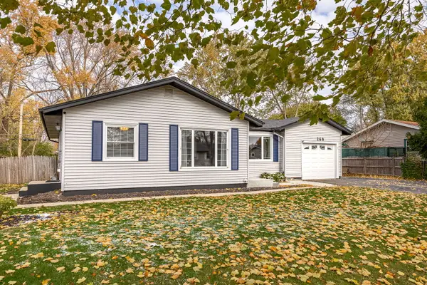 269 Thunderbird Trail, Carol Stream, IL 60188