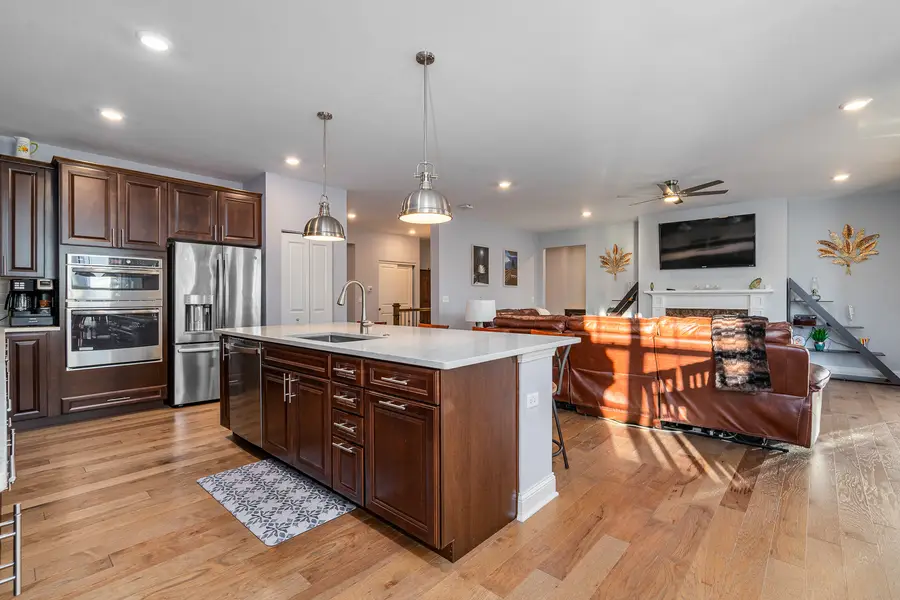 8502 Wellington Drive, Joliet, IL 60431 - Image #3