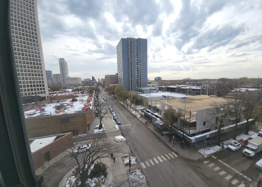 5415 N Sheridan Road #711, Chicago, IL 60640 - Image #2