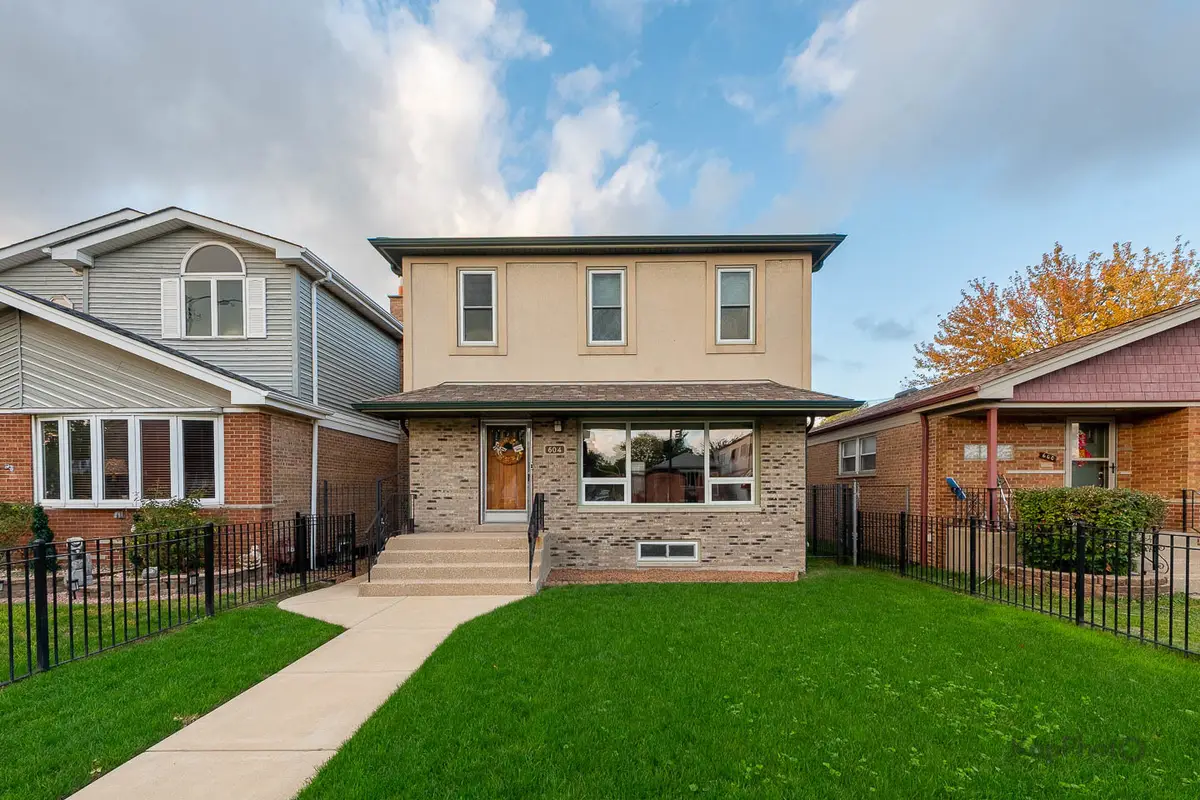604 W 43rd Street, Chicago, IL 60609 - Image #1