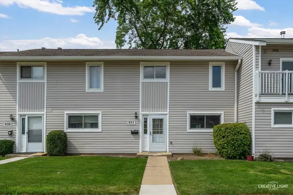 937 Sandpiper Court, Bartlett, IL 60103