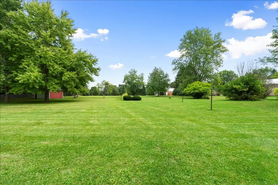 3710 Raycraft Road, Woodstock, IL 60098 - Image #2