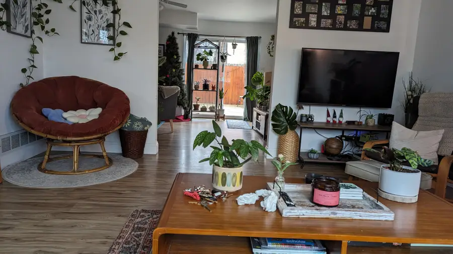 239 Dover Drive, Des Plaines, IL 60018 - Image #3