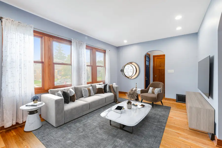 7005 N Osceola Avenue, Chicago, IL 60631 - #2