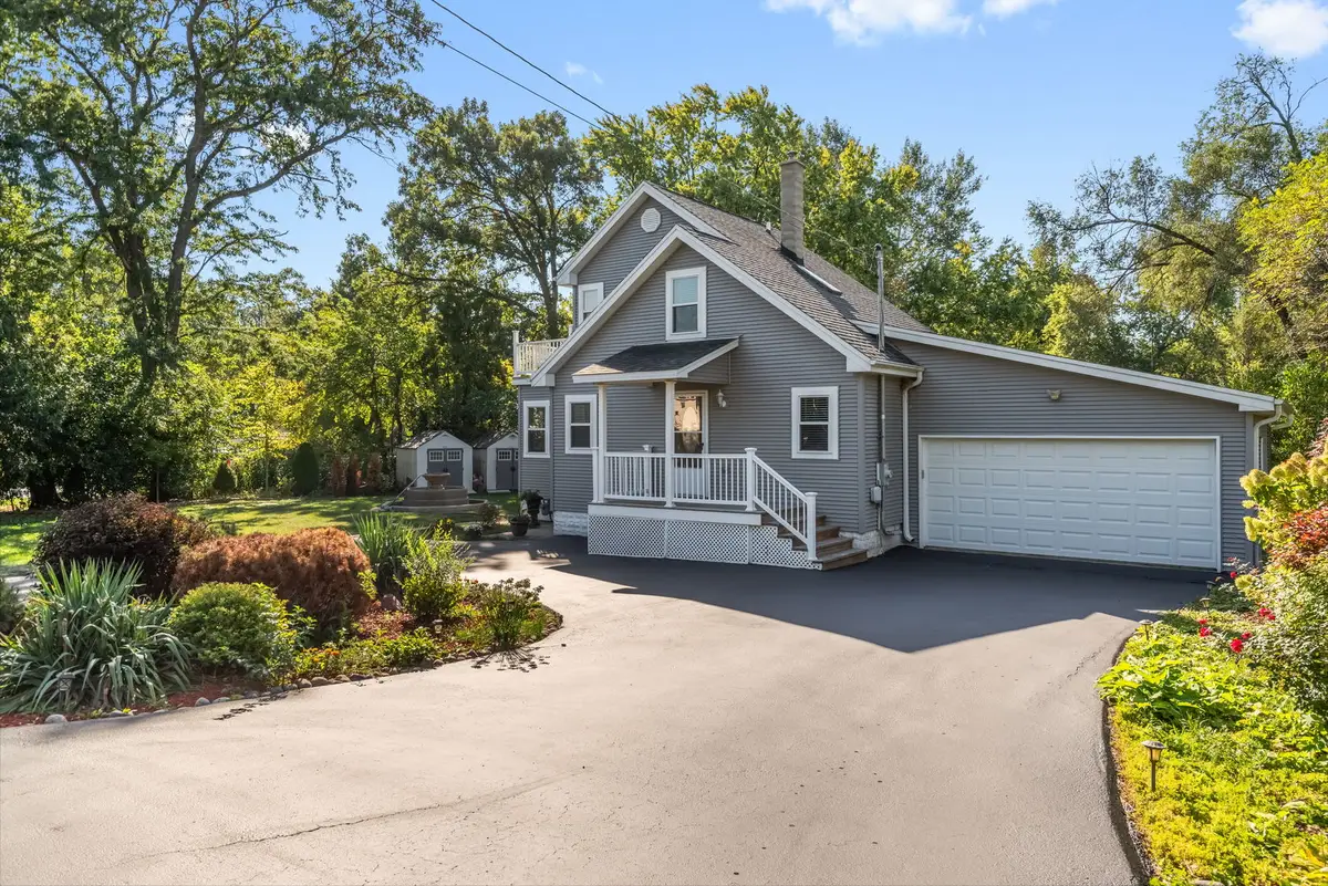 21625 W Ravine Drive, Lake Zurich, IL 60047 - Image #1