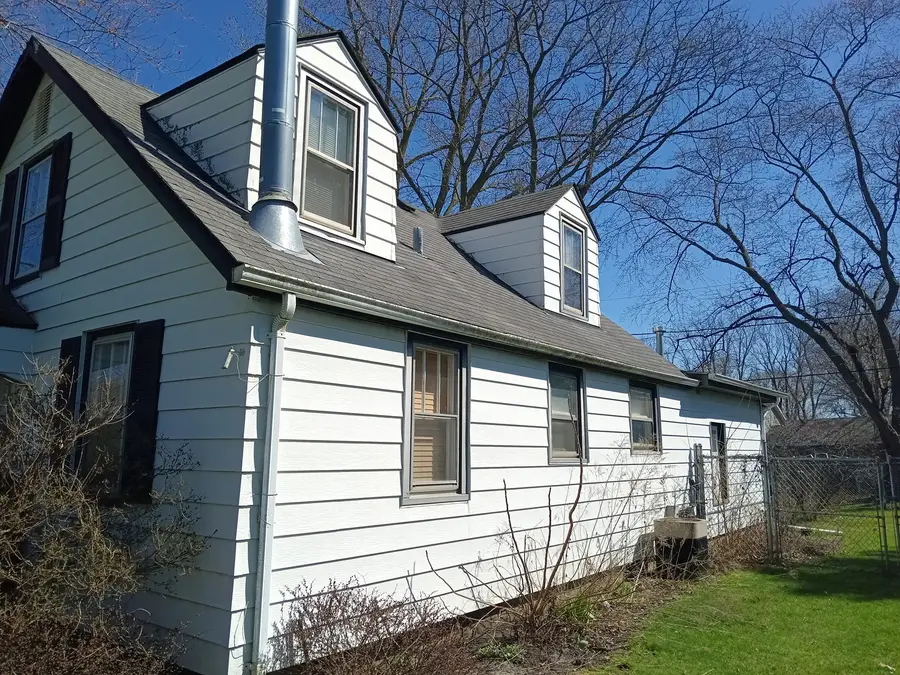 Address Withheld By Seller, Zion, IL 60099 - Image #2