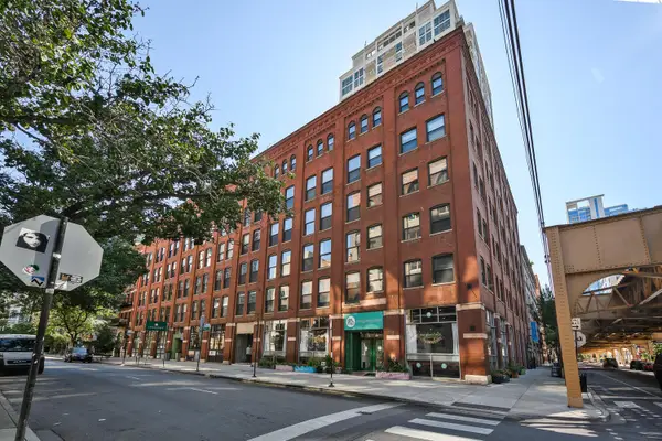 225 W Huron Street #505, Chicago, IL 60654