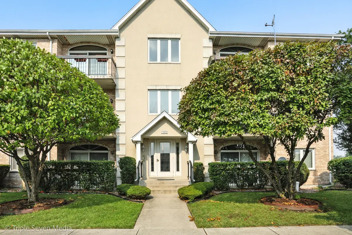 7900 Nagle Avenue #3S, Burbank, IL 60459 - Image #1