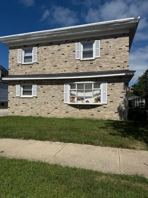 7721 S Coles Avenue #G, Chicago, IL 60649