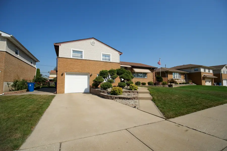 1209 Helen Drive, Melrose Park, IL 60160 - Image #2