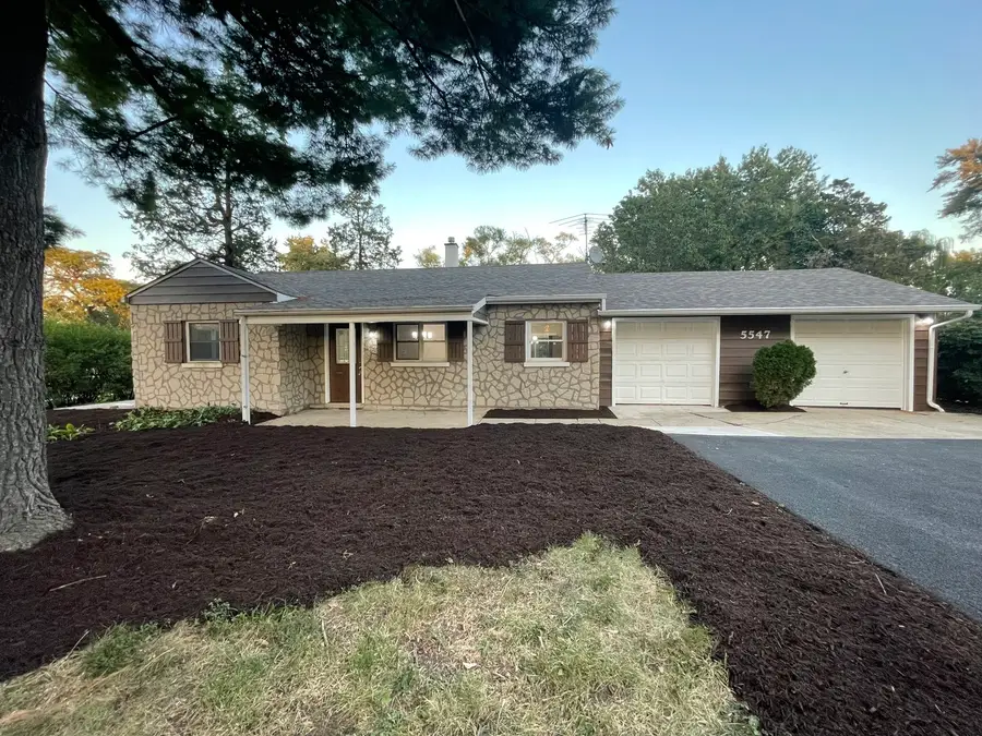 5547 S Peck Avenue, Countryside, IL 60525 - Image #2