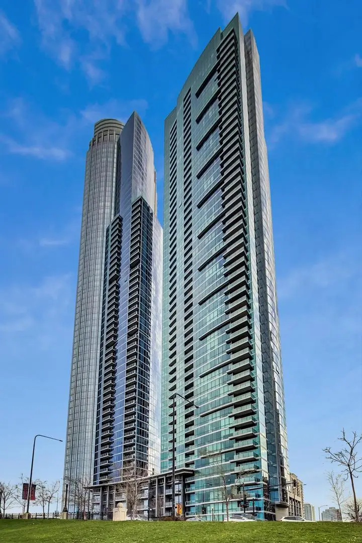 1201 S Prairie Avenue #401, Chicago, IL 60605 - Image #1