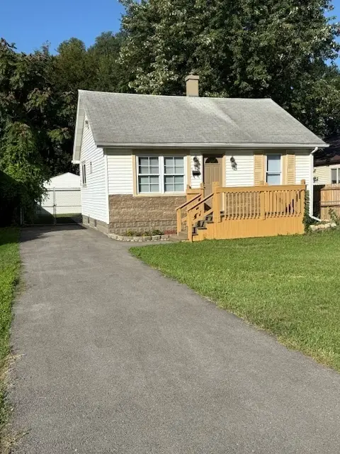 137 Independence Avenue, Joliet, IL 60433