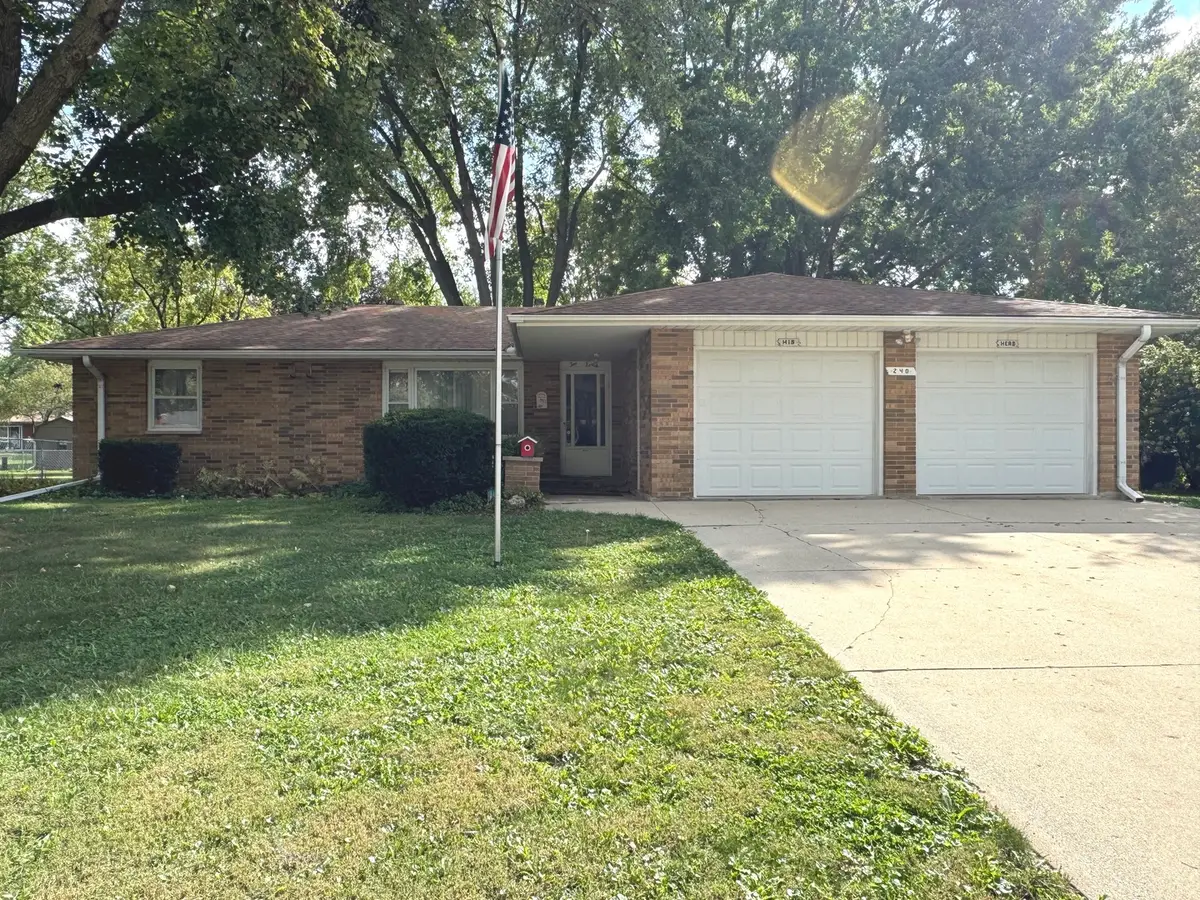 240 Snow Street, Sugar Grove, IL 60554 - Image #1