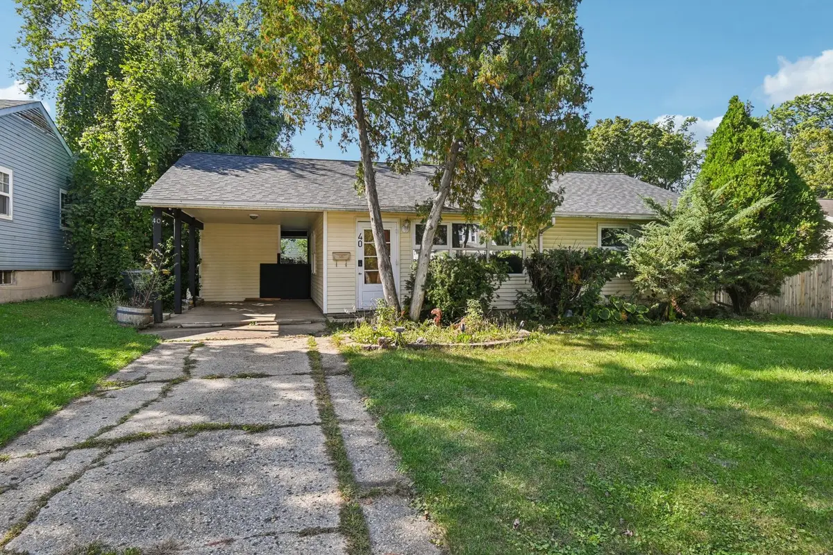 40 S Seymour Avenue, Mundelein, IL 60060 - Image #1