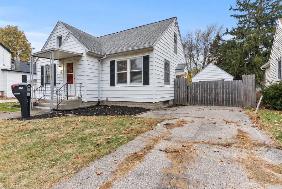Address Withheld By Seller, El Paso, IL 61738 - Image #2
