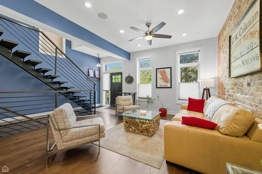 2035 W Erie Street, Chicago, IL 60612 - Image #2