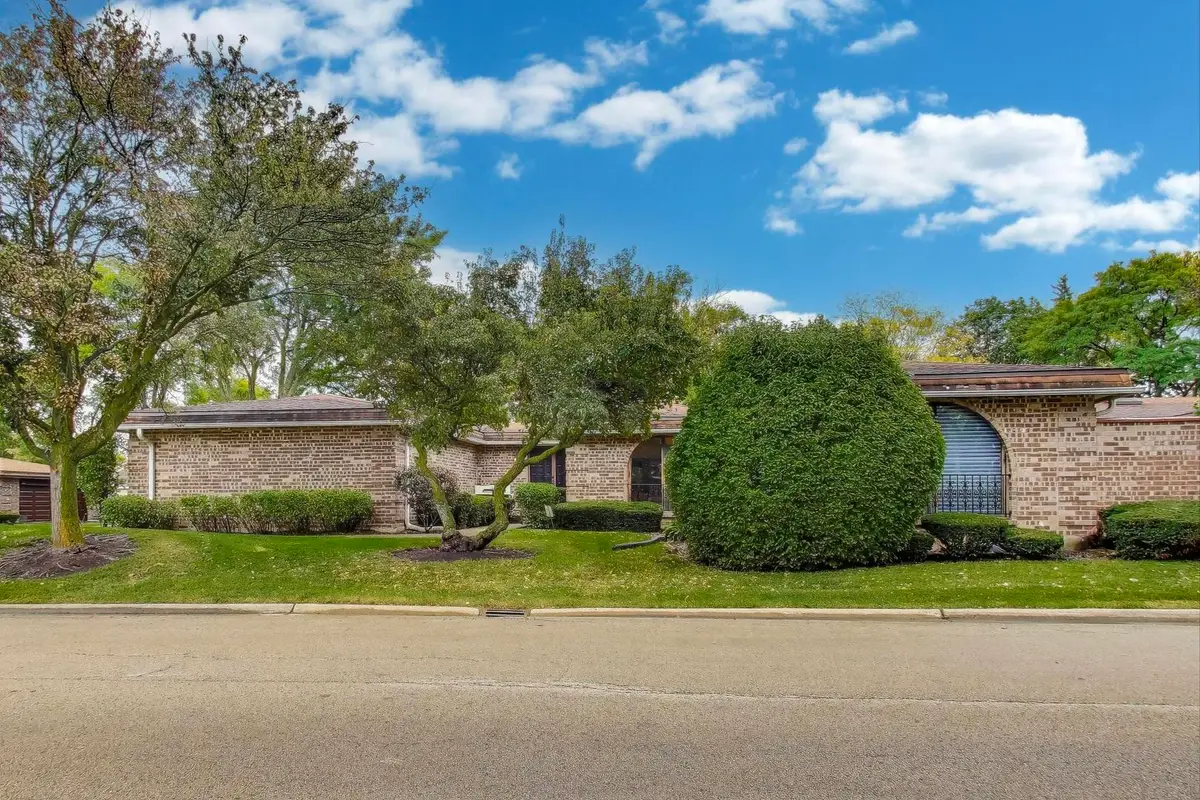 2545 Salceda Drive, Northbrook, IL 60062 - Image #1