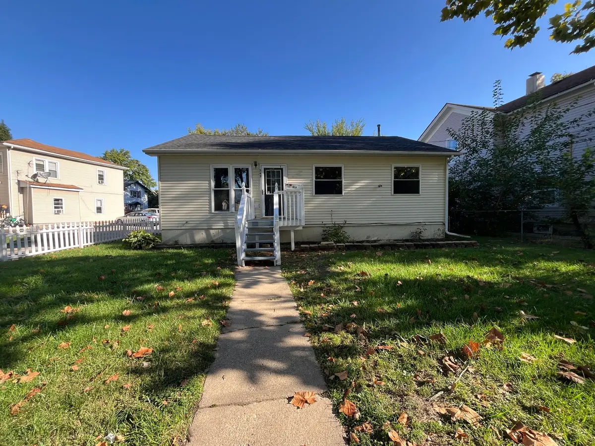 542 E Downer Place, Aurora, IL 60505 - #1