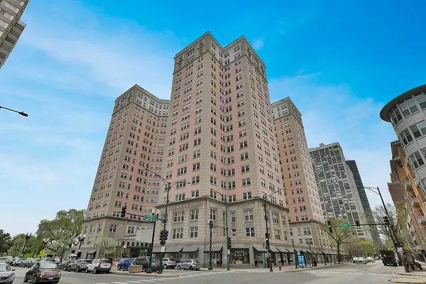 5555 N Sheridan Road #507, Chicago, IL 60640