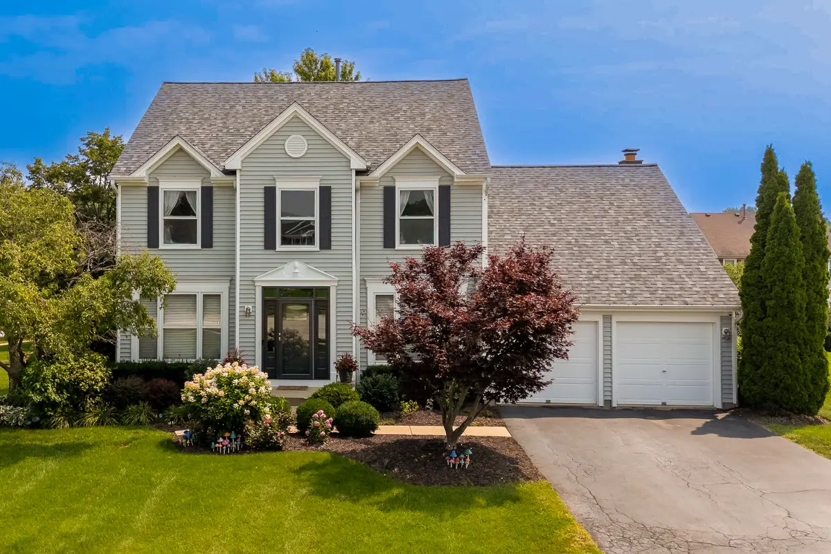 35 Charles Court, Vernon Hills, IL 60061 - Image #1