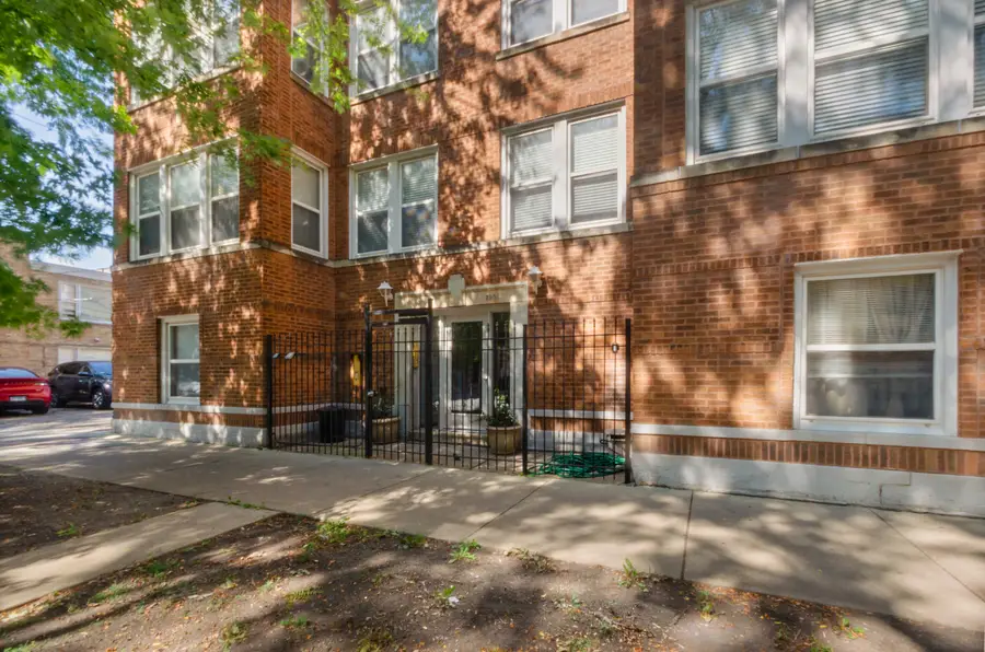 3908 W Ainslie Street #G, Chicago, IL 60625 - Image #2